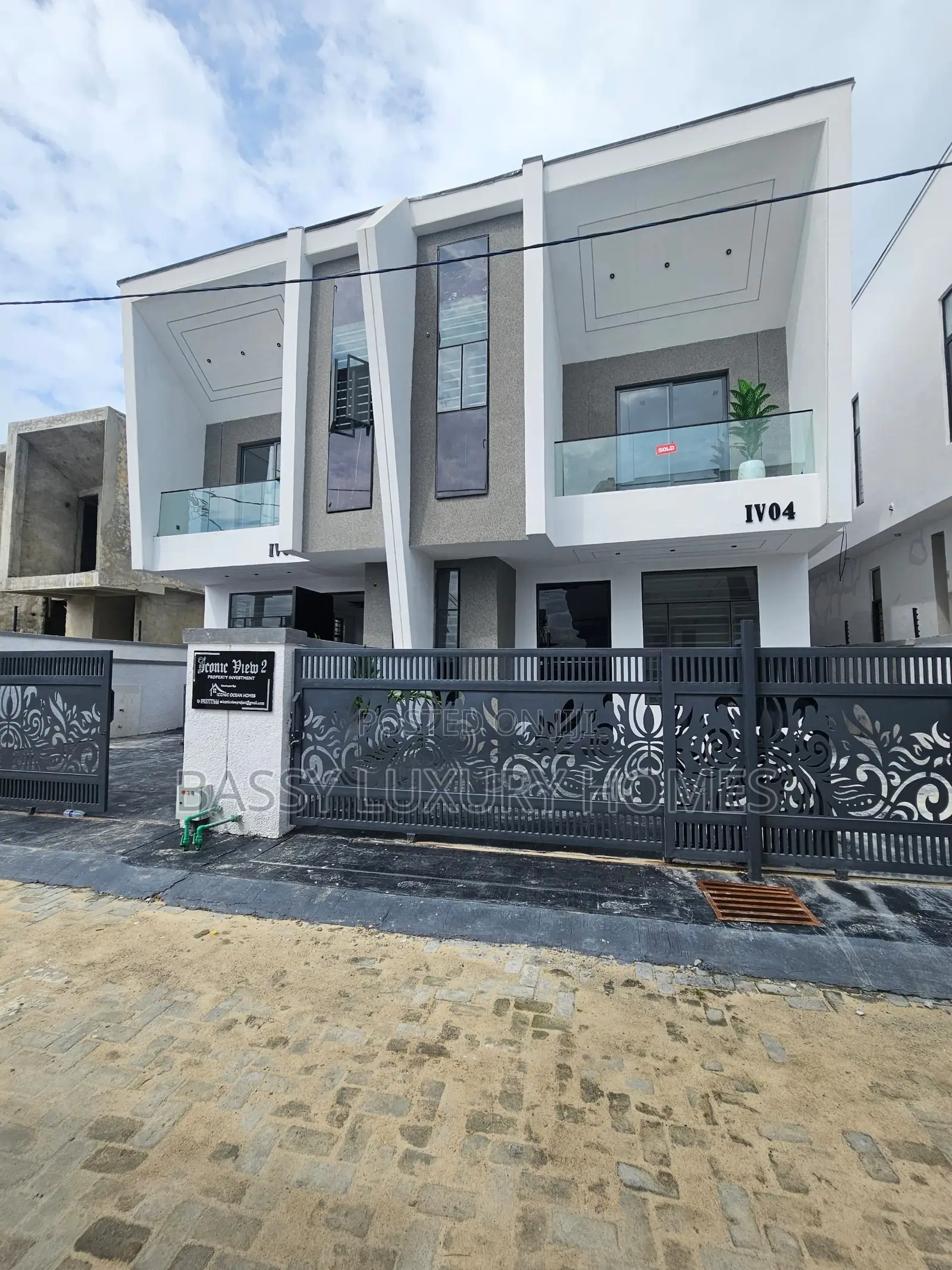 4bdrm Duplex in Lekki for sale in Lekki