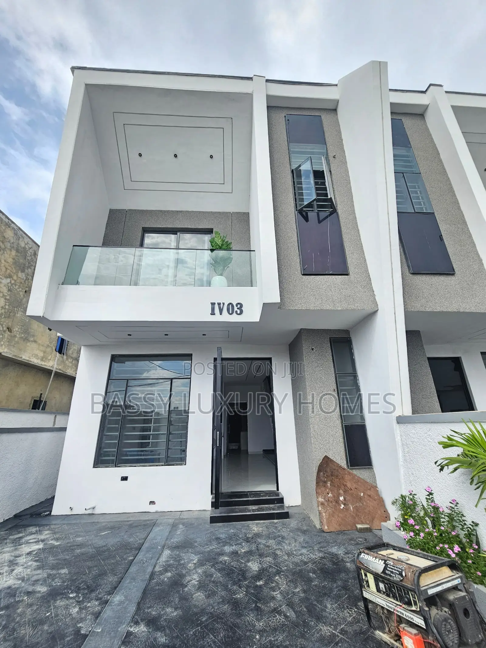4bdrm Duplex in Lekki for sale in Lekki
