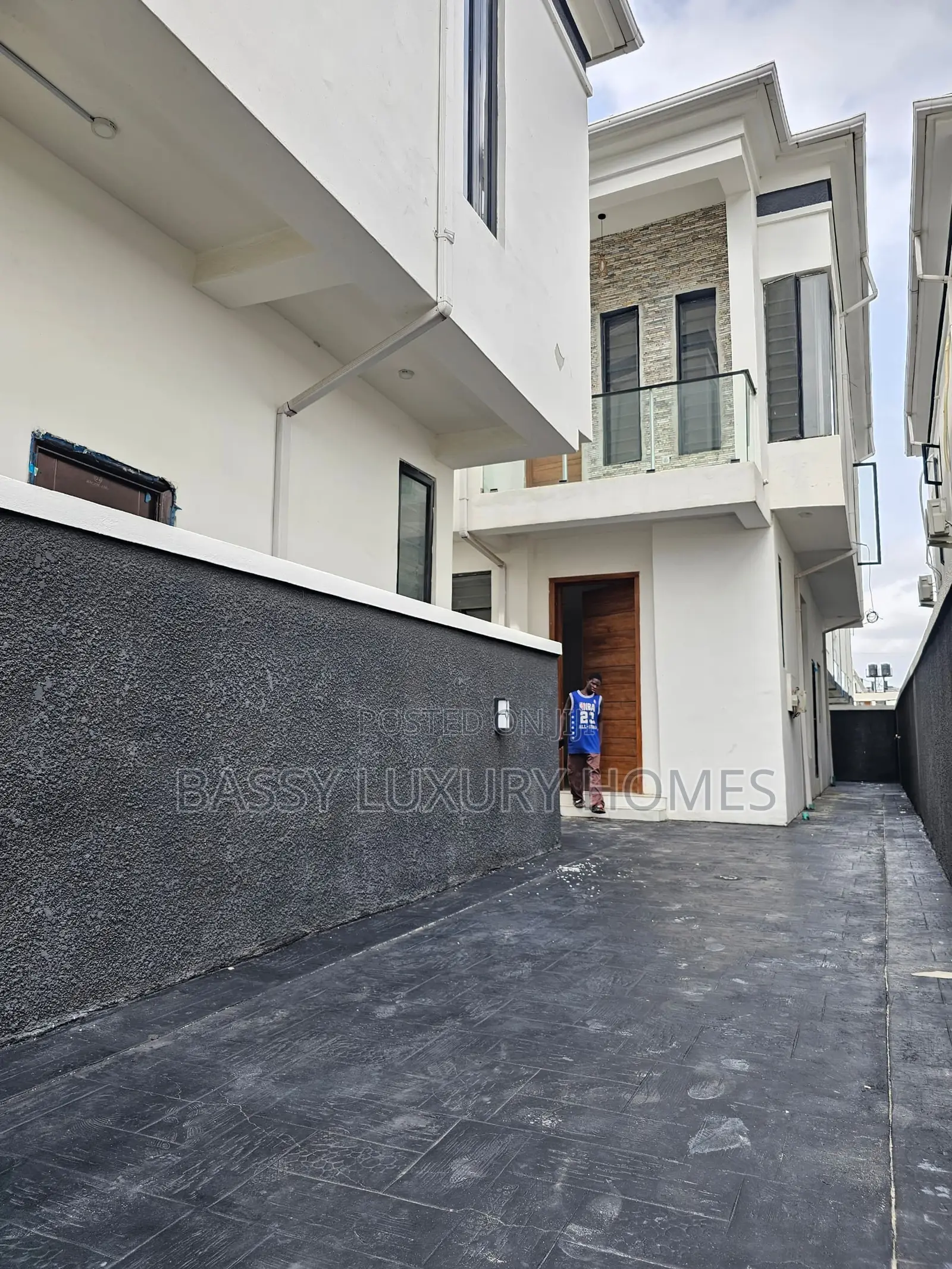 4bdrm Duplex in Lekki for sale in Lekki