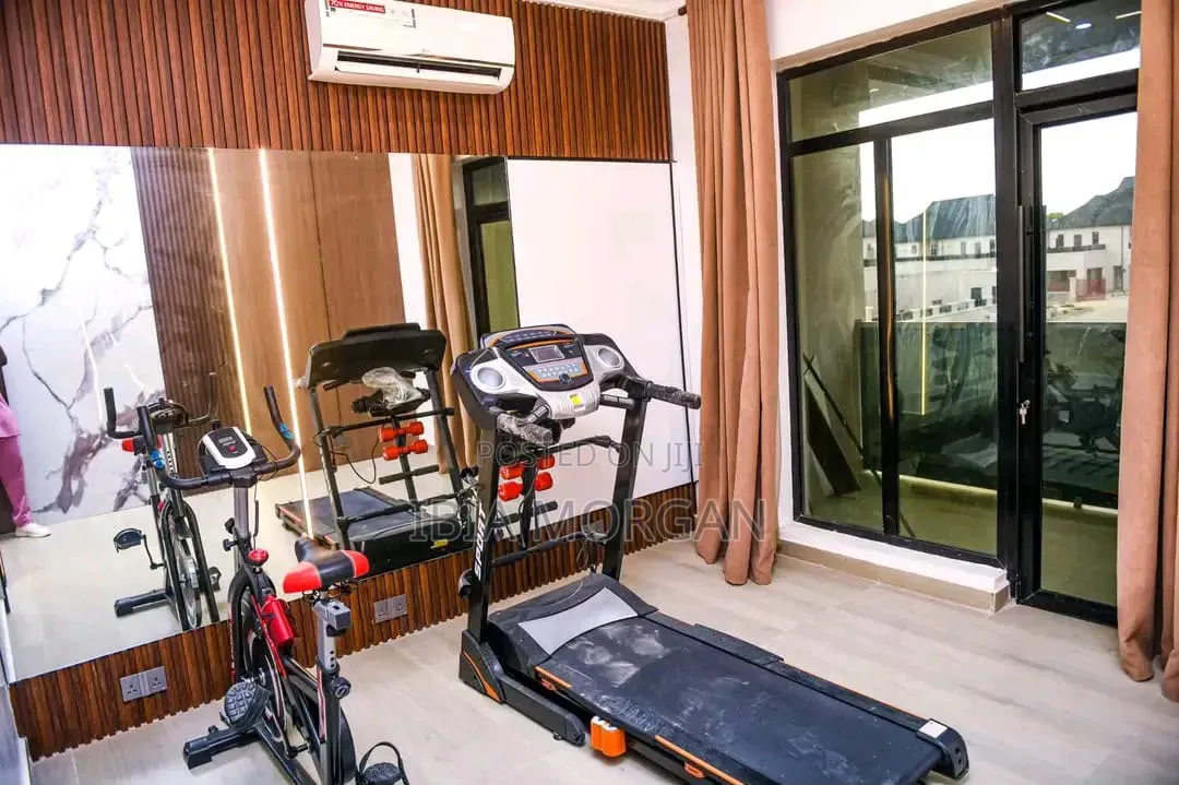 Furnished 5bdrm Duplex in Ewet Housing Estate for sale in Uyo