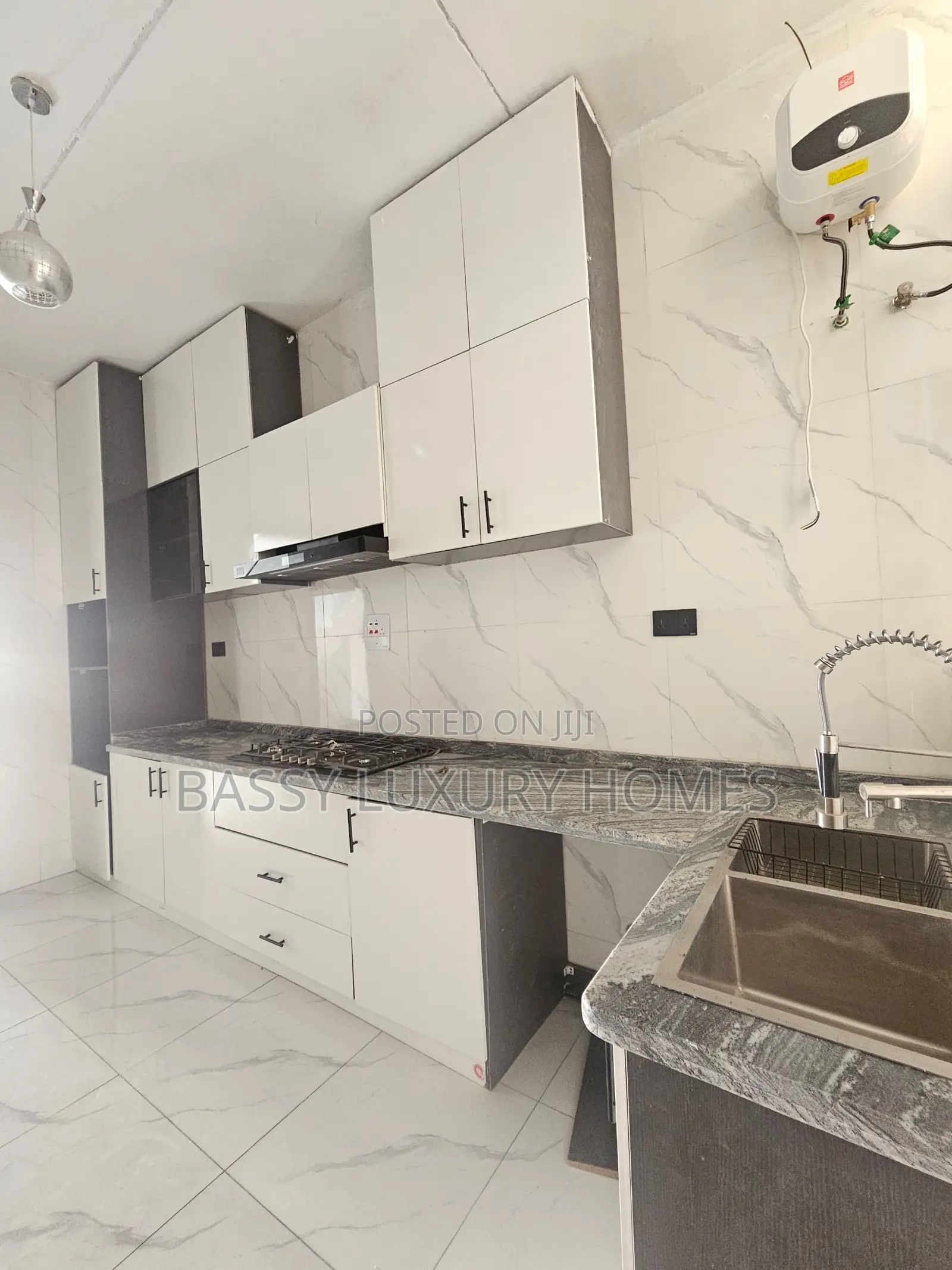3bdrm Duplex in Lekki for sale in Lekki