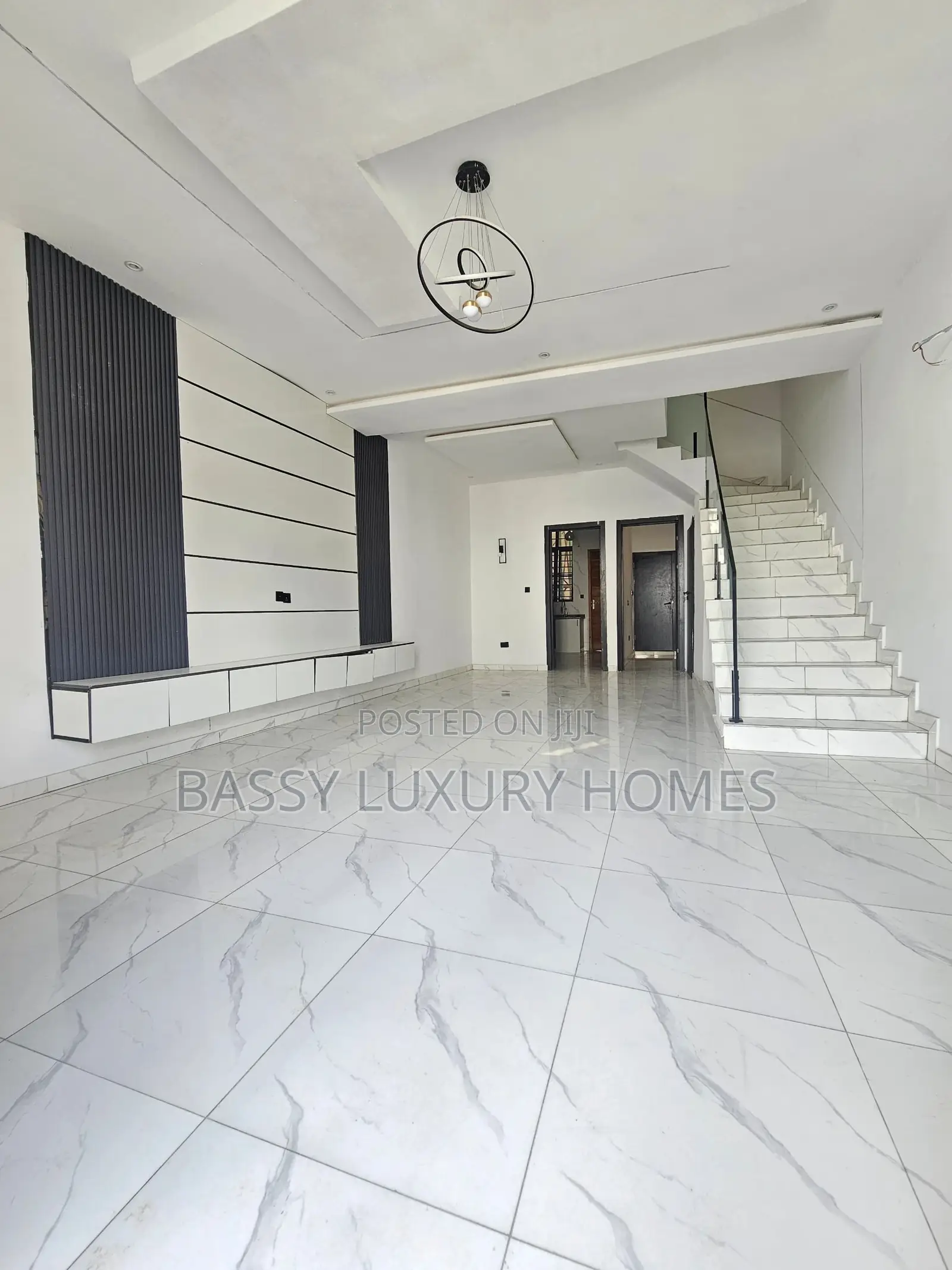 3bdrm Duplex in Lekki for sale in Lekki