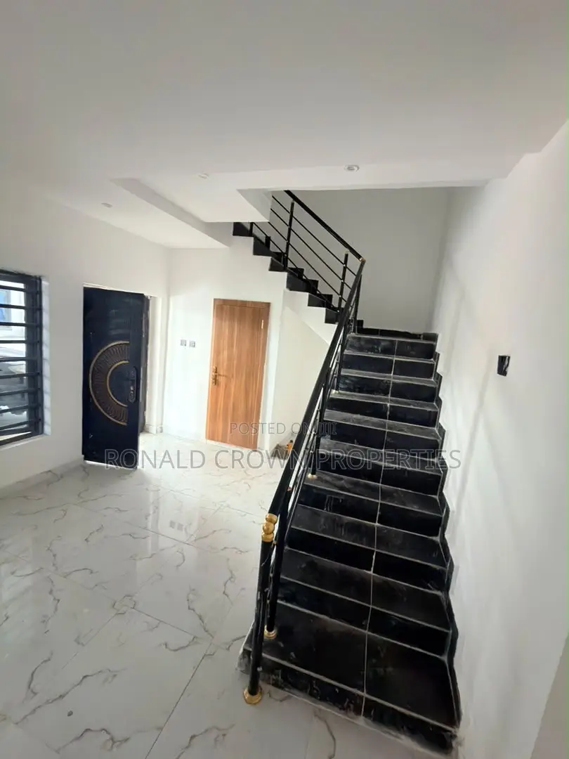4bdrm Duplex in Awolowo Road for rent in Awolowo Road