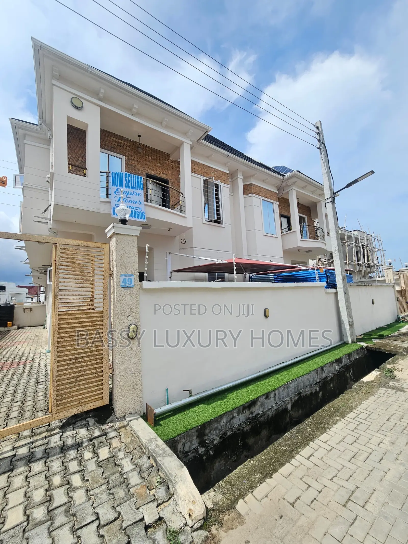 4bdrm Duplex in Lekki for sale in Lekki