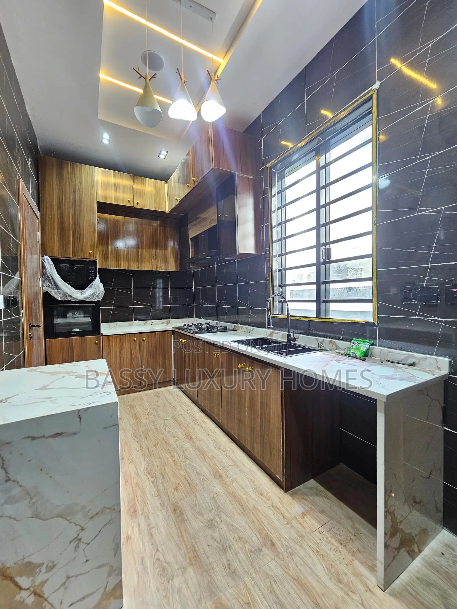 Furnished 4bdrm Duplex in Lekki for sale in Lekki