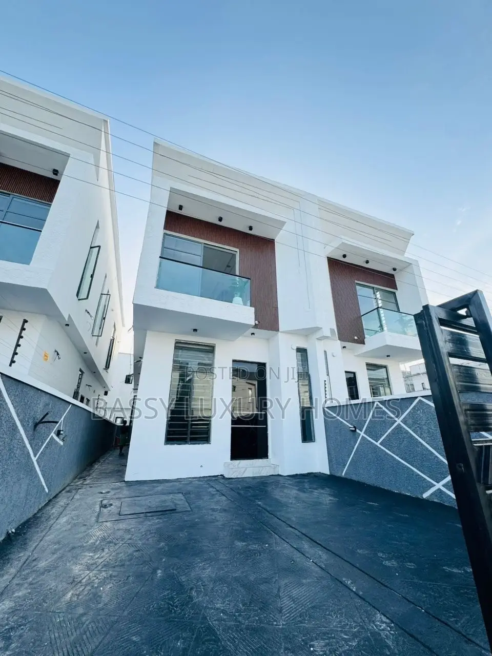 4bdrm Duplex in Lekki for sale in Lekki