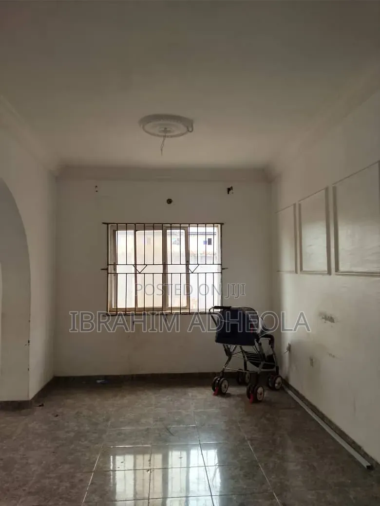 3bdrm Apartment in Egbeda for rent in Egbeda