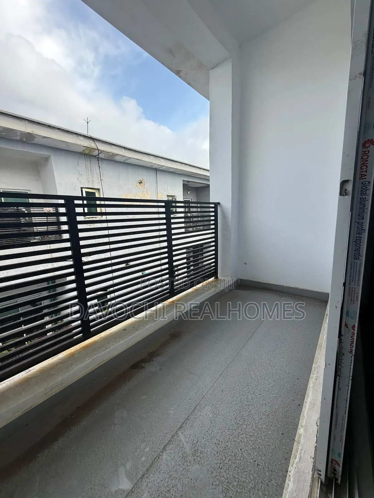 3bdrm Apartment in Ikate-Elegushi for rent in Ikate-Elegushi