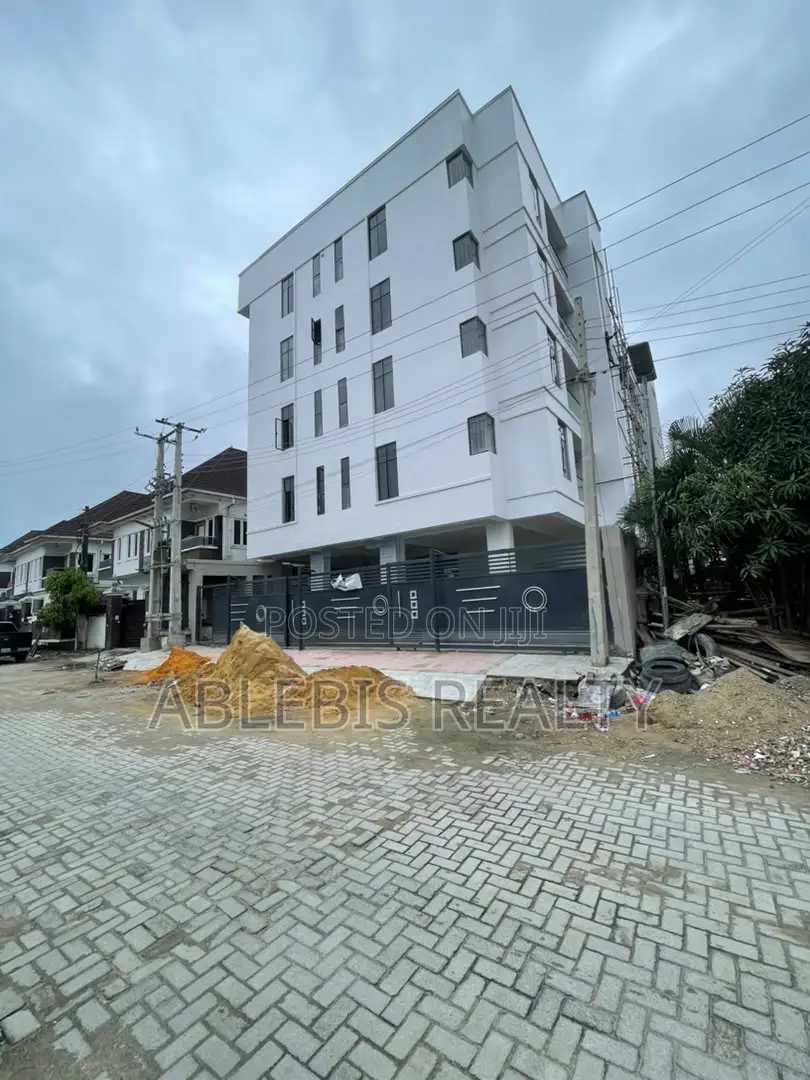 2bdrm Apartment in Osapa London for sale in Osapa london