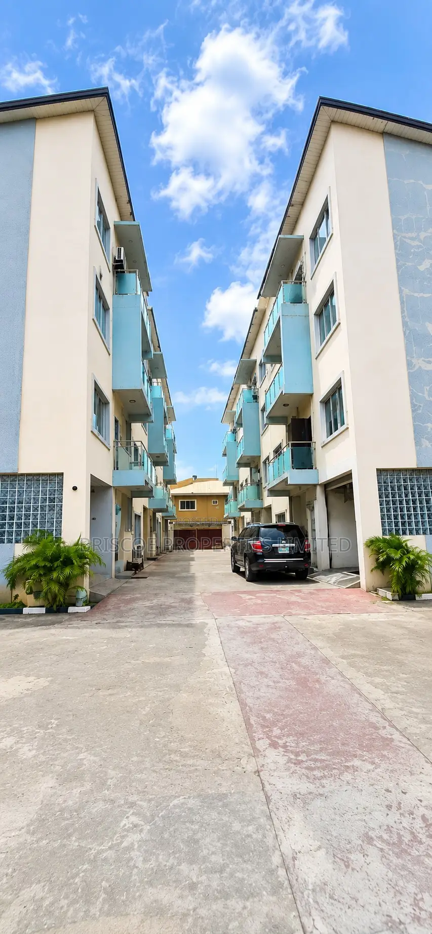 5bdrm Duplex in Opebi for sale in Opebi
