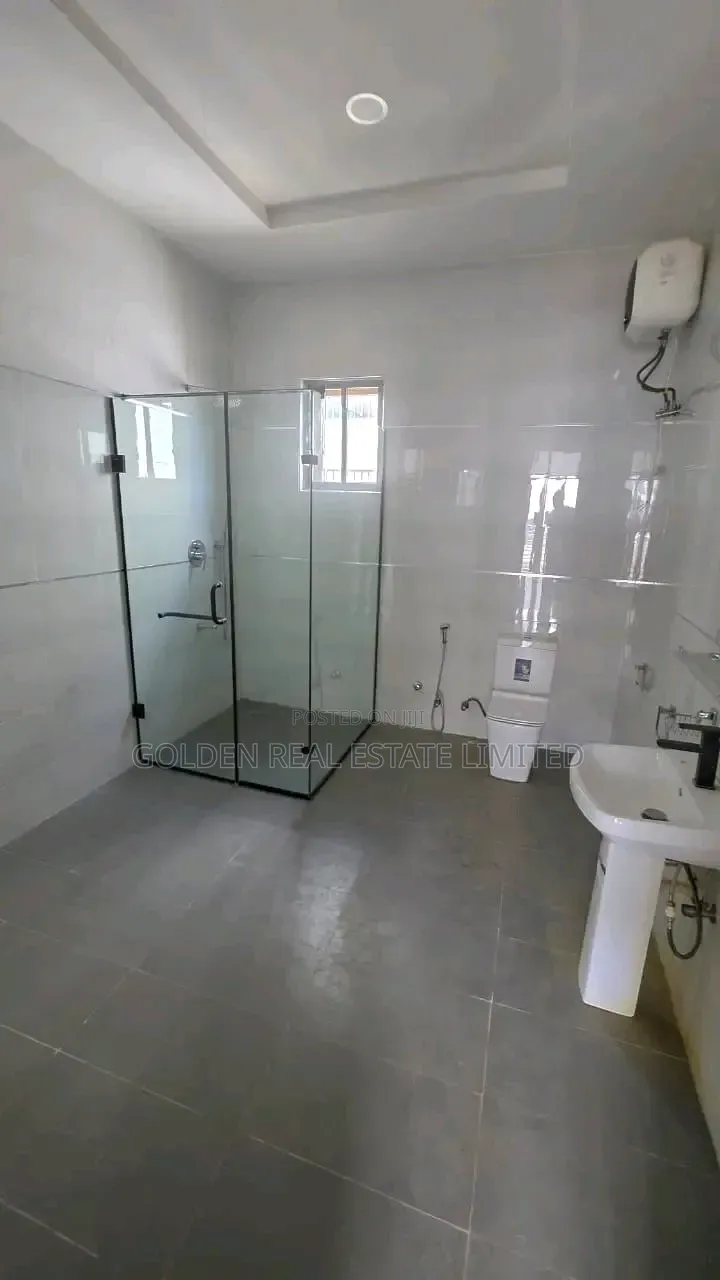 5bdrm Duplex in Jahi for rent in Jahi