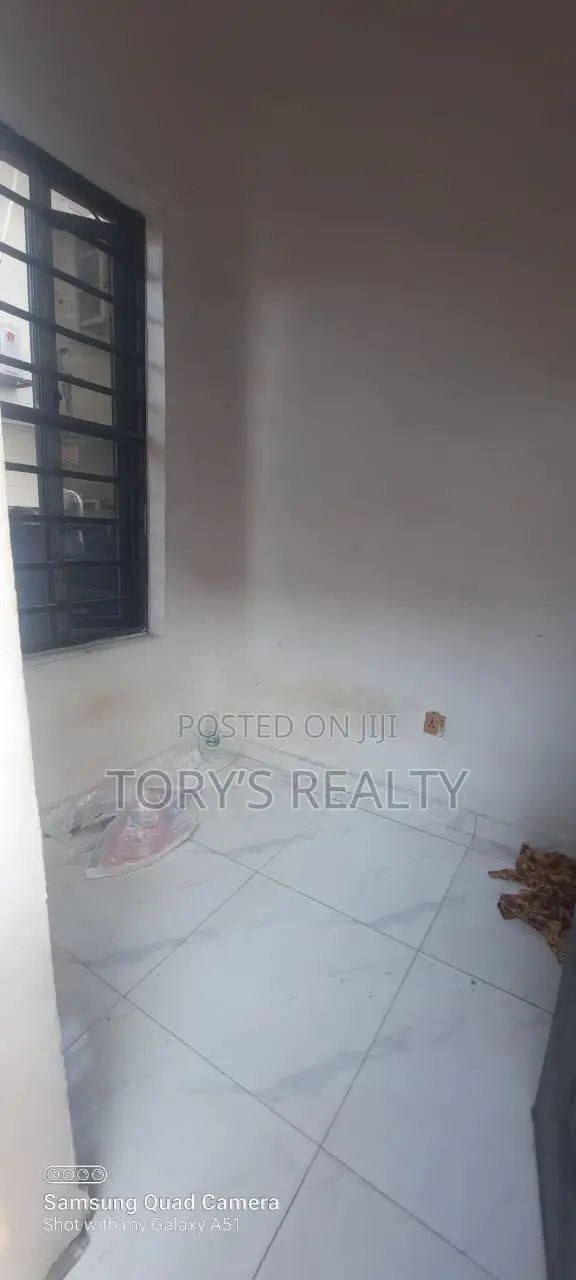 1bdrm Apartment in Lekki Phase 2 for rent in Lekki Phase 2