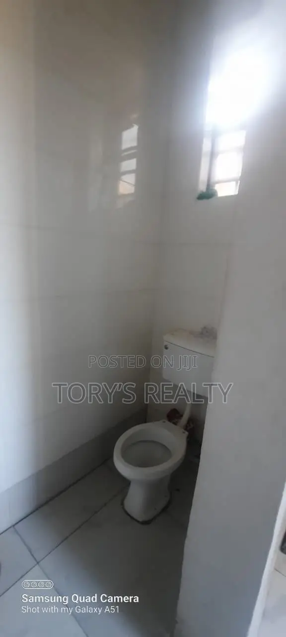 1bdrm Apartment in Lekki Phase 2 for rent in Lekki Phase 2