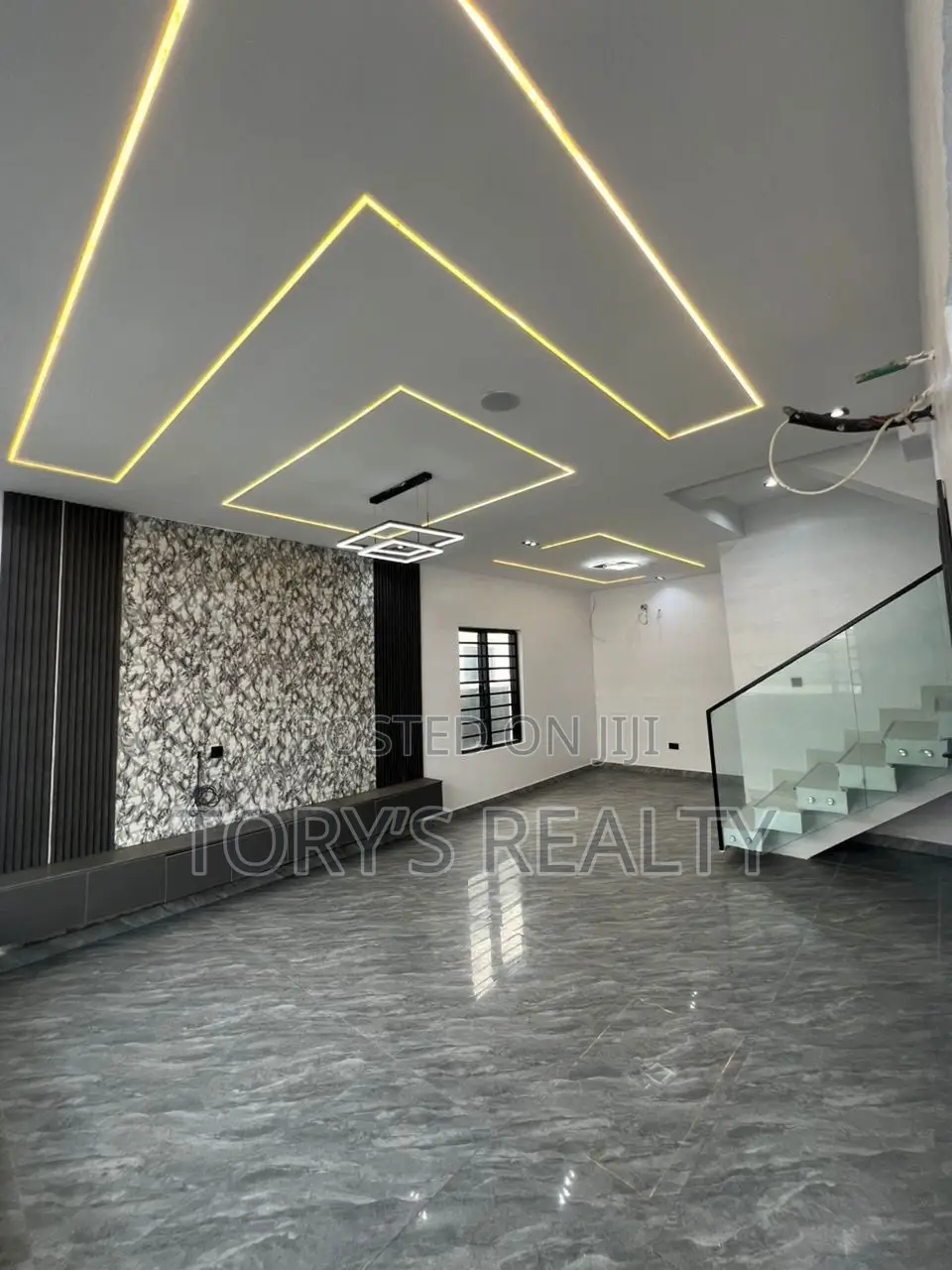4bdrm Duplex in Lekki Phase 2 for sale in Lekki Phase 2