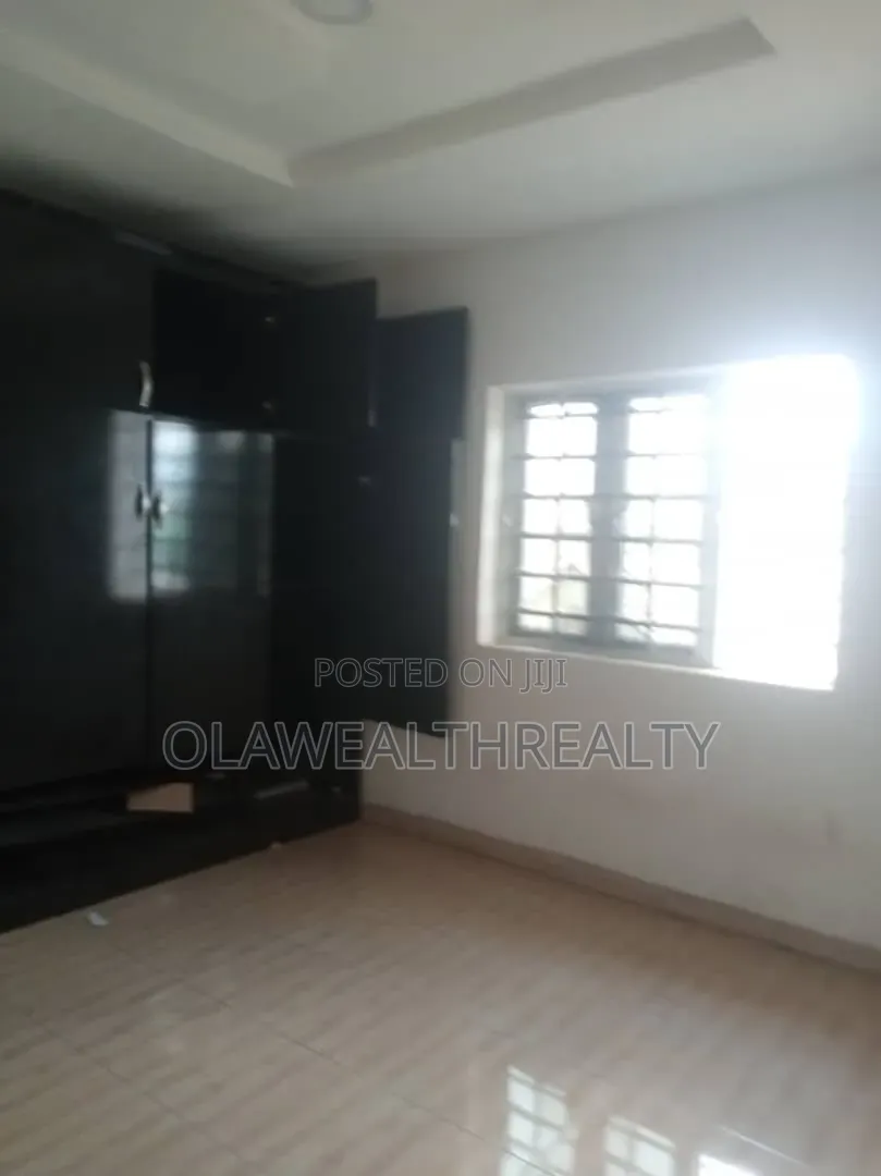 4bdrm Duplex in Okebadan Estate, Akobo for rent in Akobo