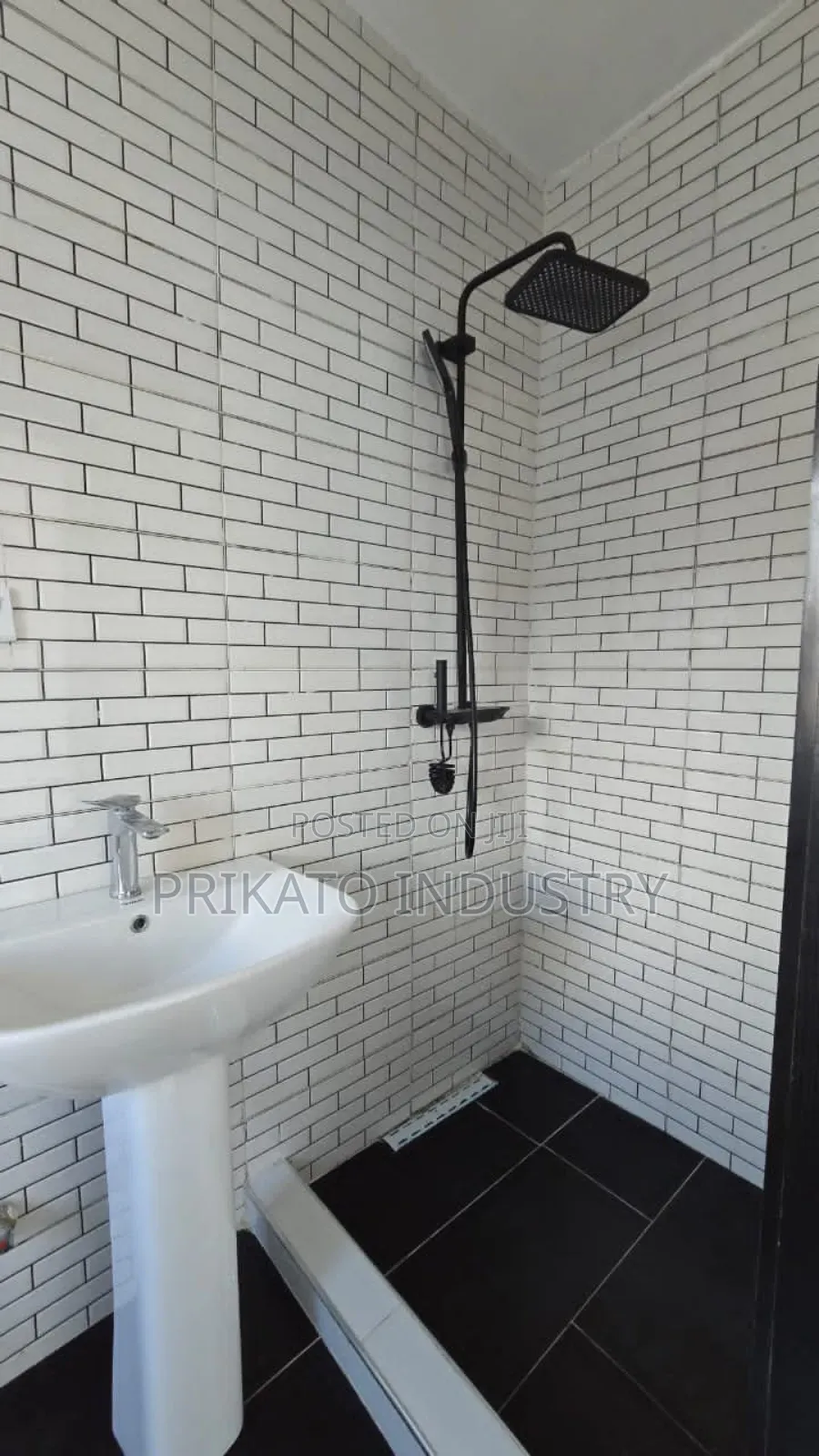 2bdrm Apartment in Cyberville Estate, Ikate-Elegushi for rent in Ikate-Elegushi