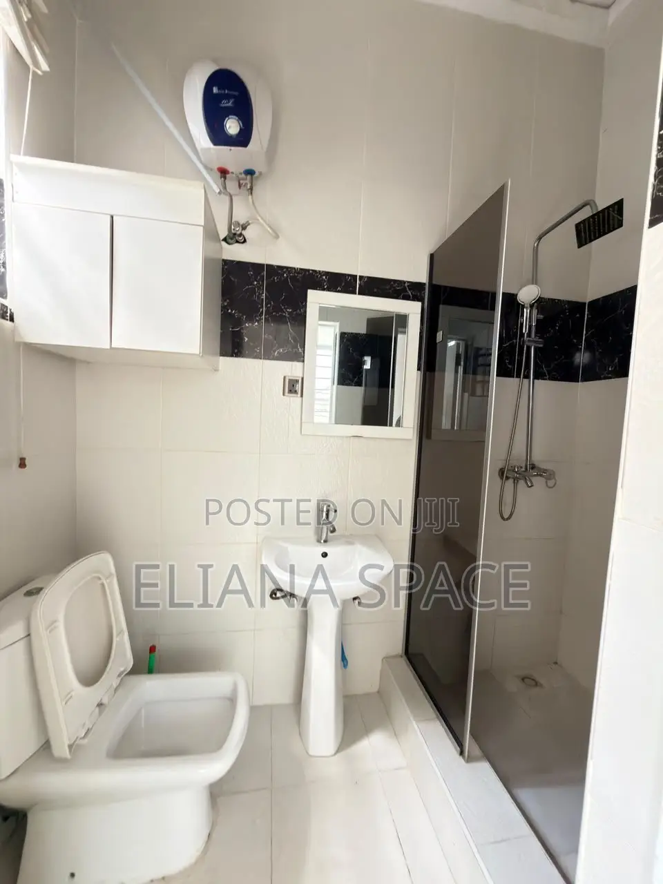 4bdrm Duplex in Ikota for sale in Ikota