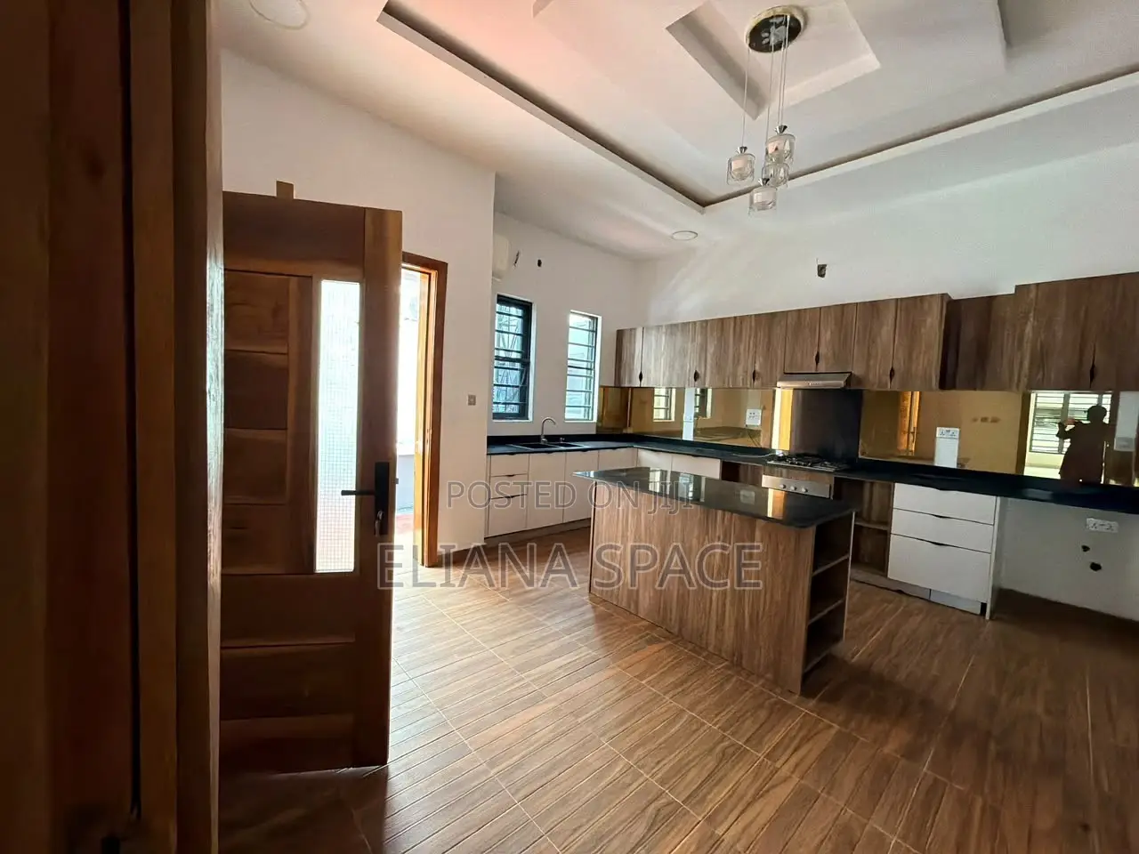 4bdrm Duplex in Ikota Villa for sale in Ikota