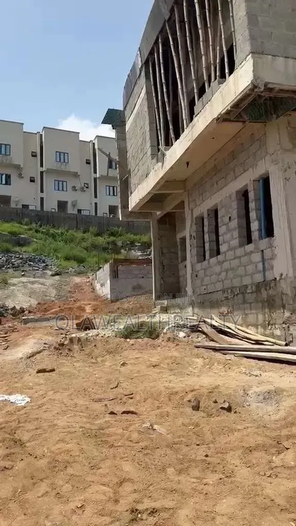 400sqm Estate Plot at Guzape in Guzape District