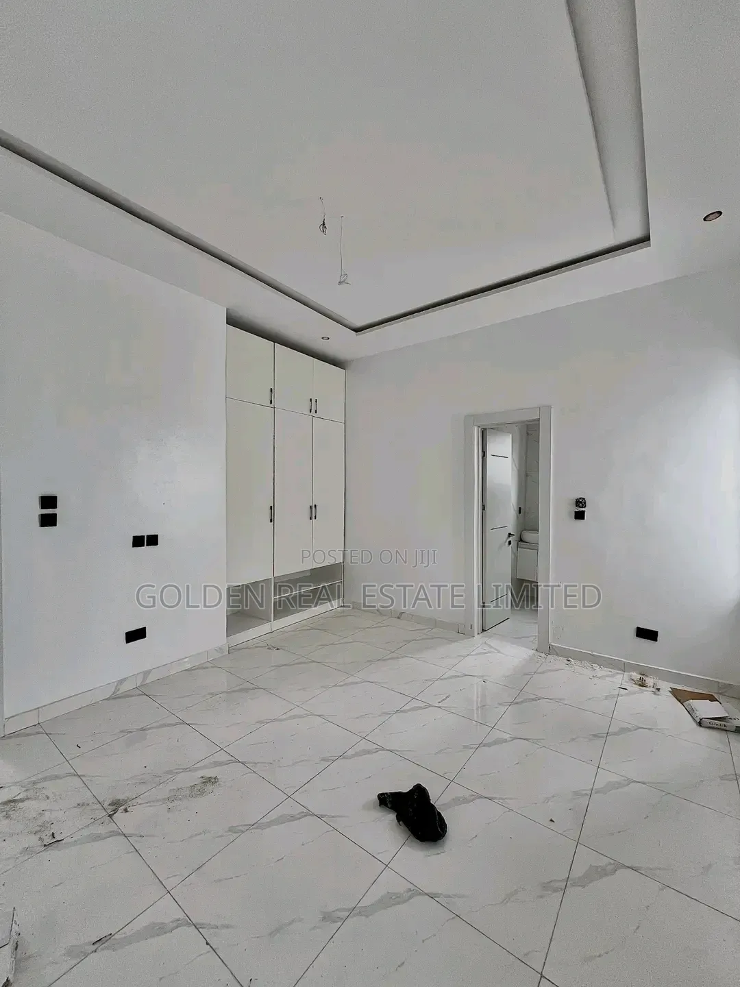 4bdrm Duplex in VGC / Ajah for sale in VGC / Ajah