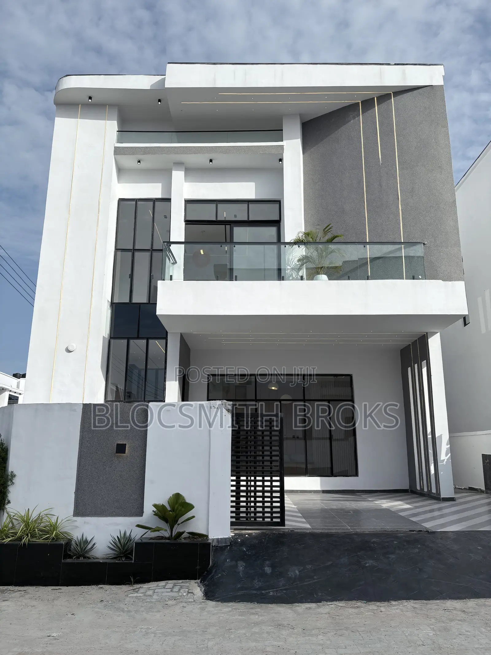 4bdrm Duplex in Ado / Ajah for sale in Ado / Ajah