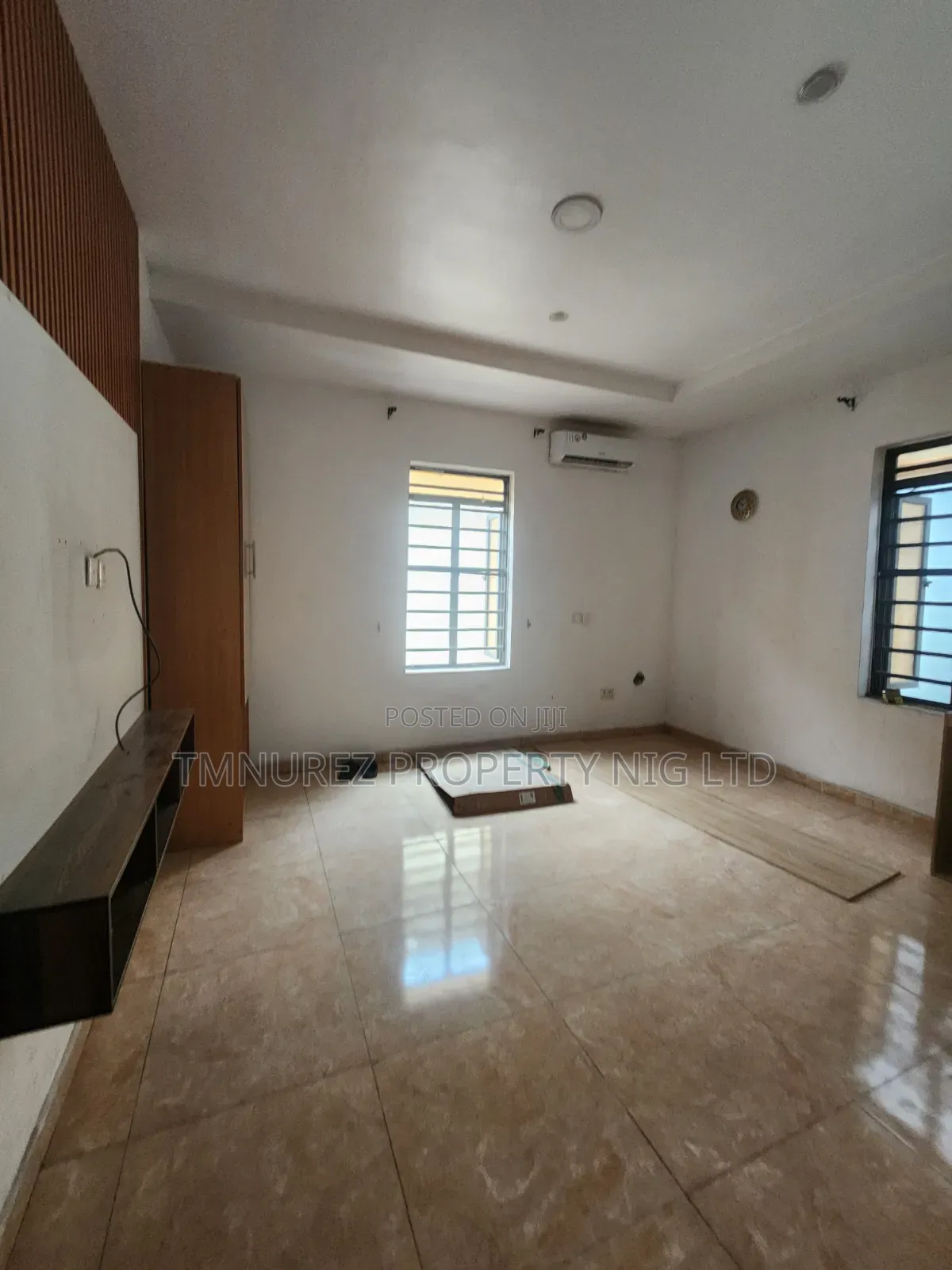 Studio Apartment in Chevron for rent in Chevron