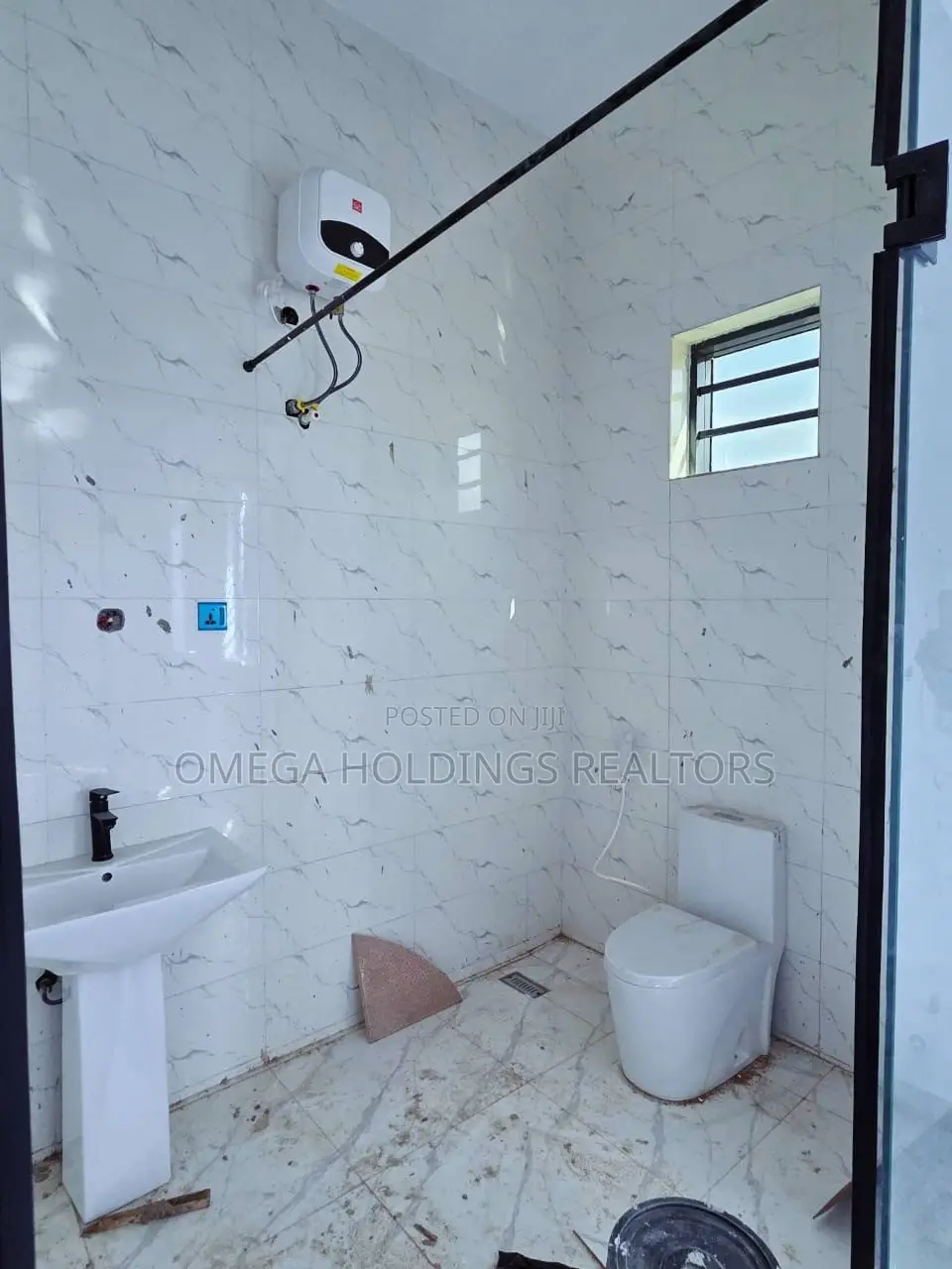 5bdrm Duplex in Ikolaba, Agodi for sale in Agodi