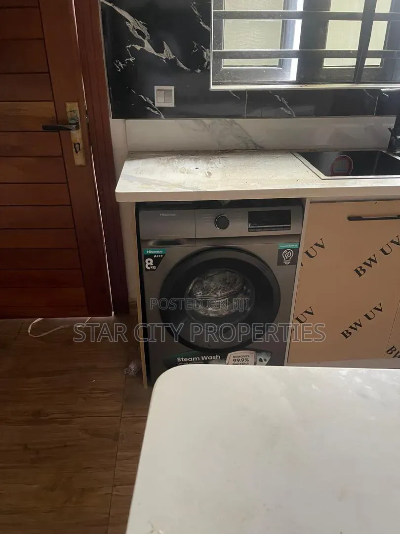 5bdrm Duplex in Ikeja, Adeniyi Jones for rent in Adeniyi Jones