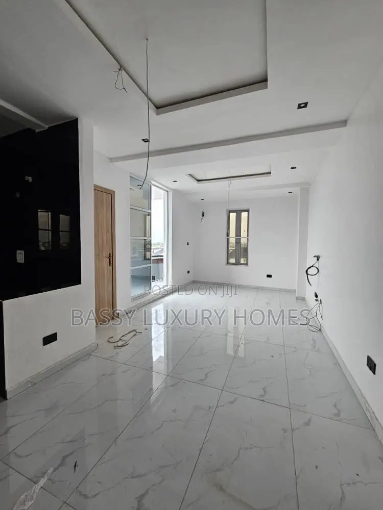 Furnished 2bdrm Apartment in Ologolo for sale in Ologolo