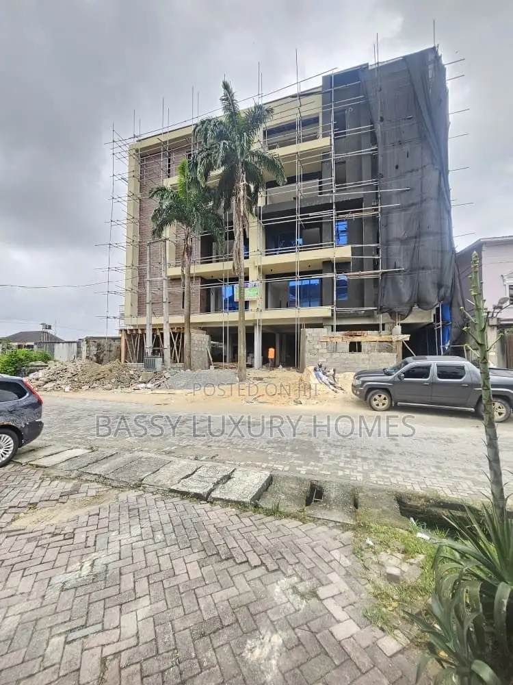 3bdrm Apartment in Lekki Phase 1 for sale in Lekki Phase 1