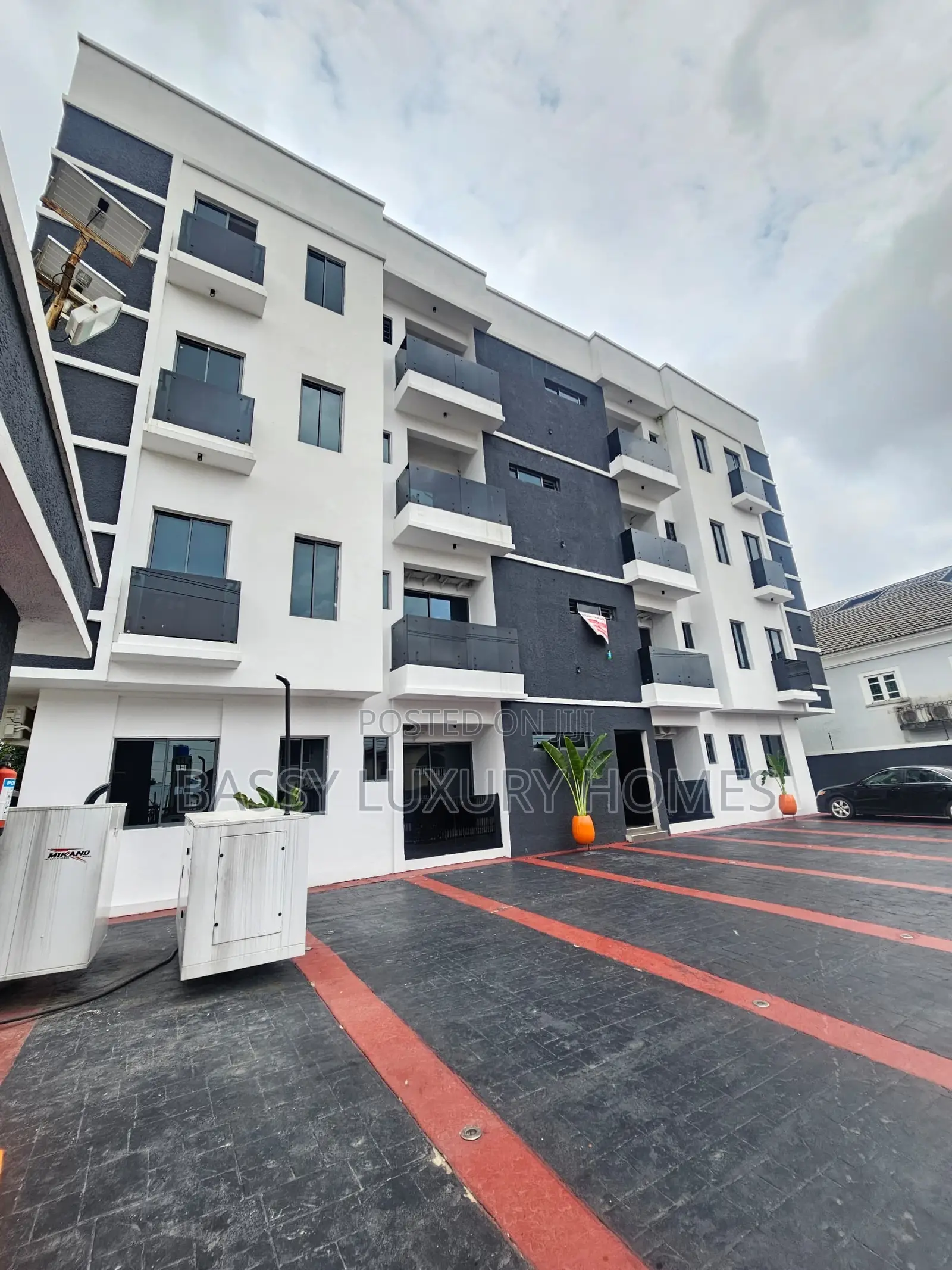 3bdrm Apartment in Lekki Phase 1 for sale in Lekki Phase 1