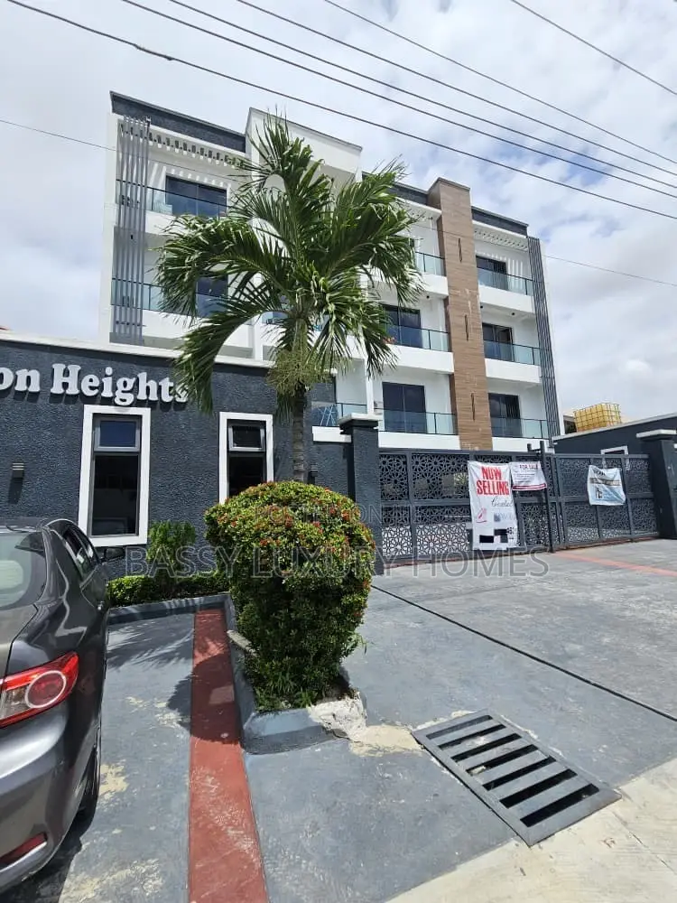 3bdrm Apartment in Lekki Phase 1 for sale in Lekki Phase 1