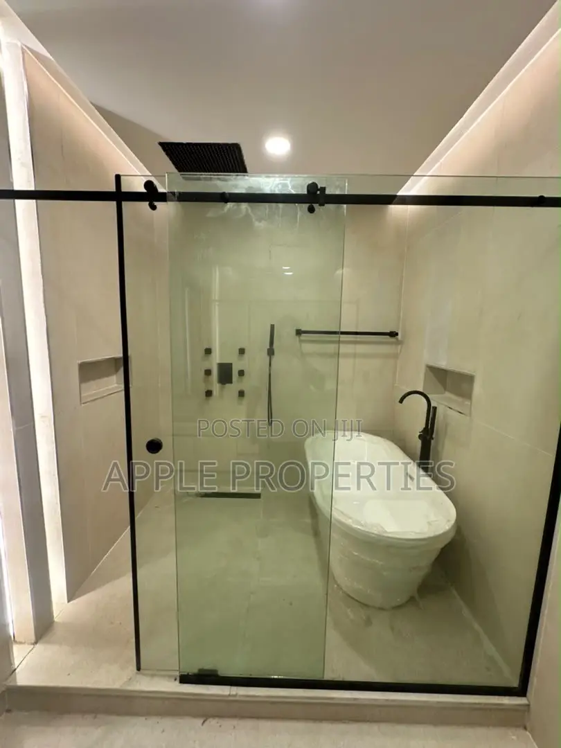 4bdrm House in Lekki Phase 1 for sale in Lekki Phase 1