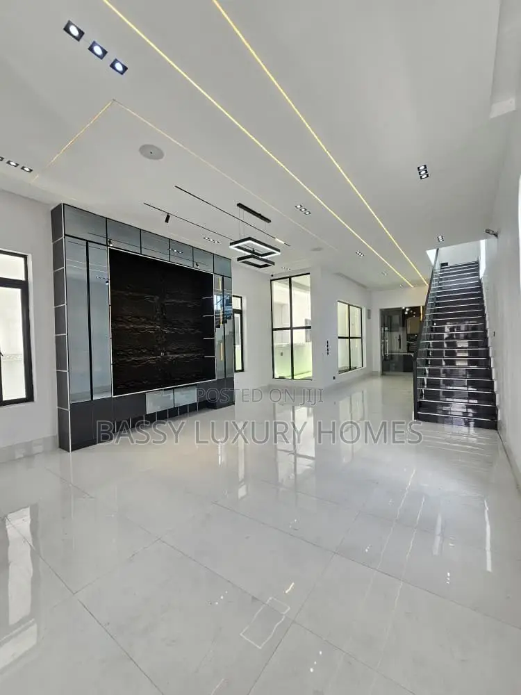 Furnished 5bdrm Duplex in Abraham Adesanya Estate for sale in Abraham Adesanya Estate