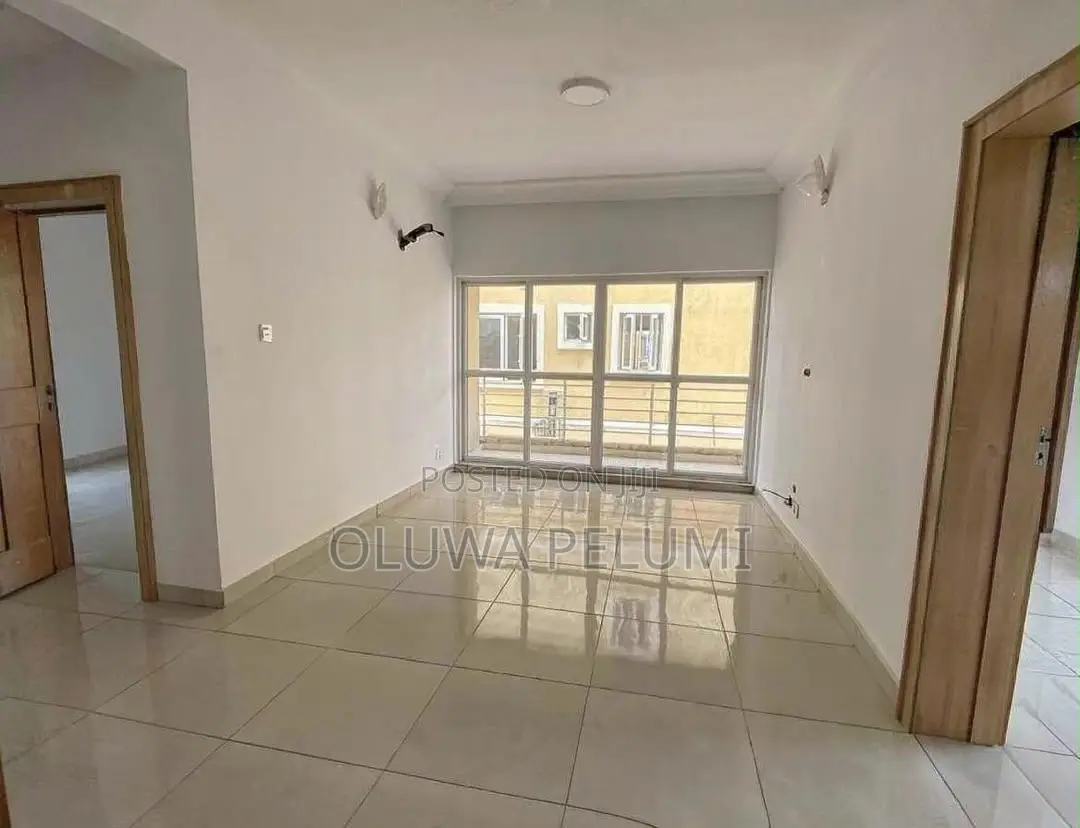 6bdrm Duplex in Western Foreshore, Osapa london for sale in Osapa london