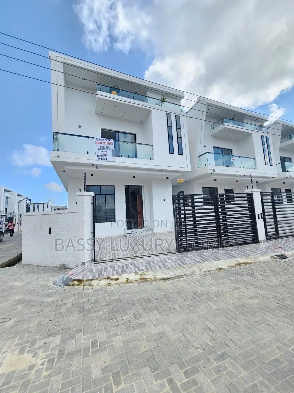 4bdrm Duplex in Abraham Adesanya Estate for sale in Abraham Adesanya Estate