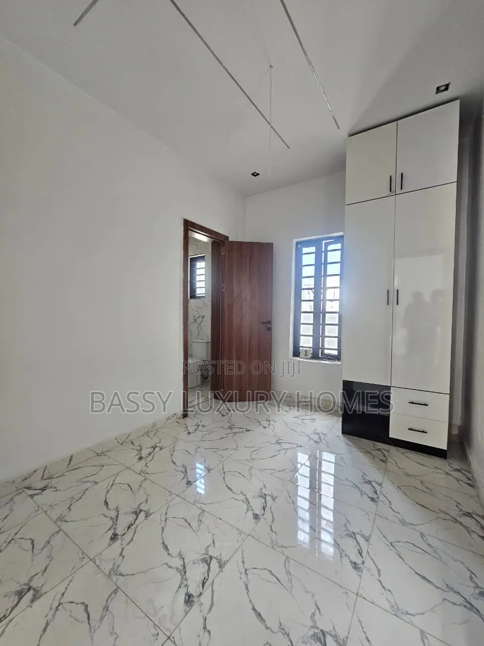 4bdrm Duplex in Abraham Adesanya Estate for sale in Abraham Adesanya Estate