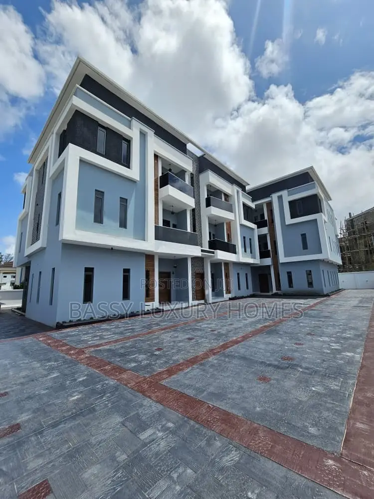2bdrm Apartment in Abraham Adesanya Estate for sale in Abraham Adesanya Estate