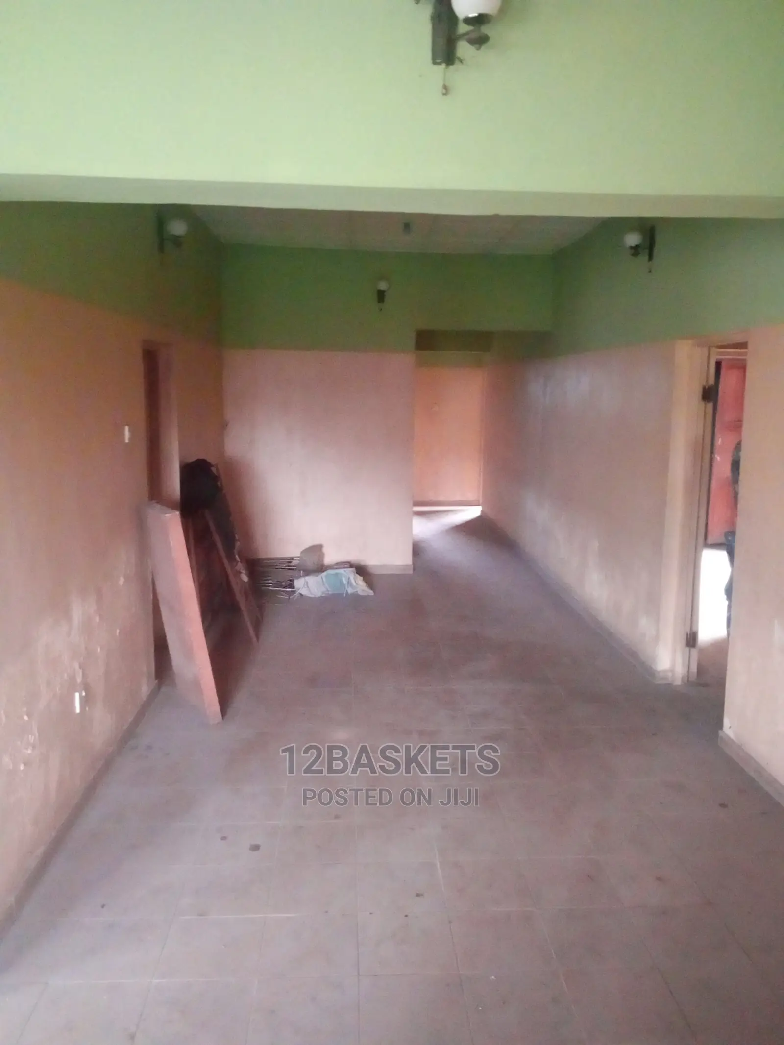 5bdrm House in Magodo Phase 1 for sale in Magodo