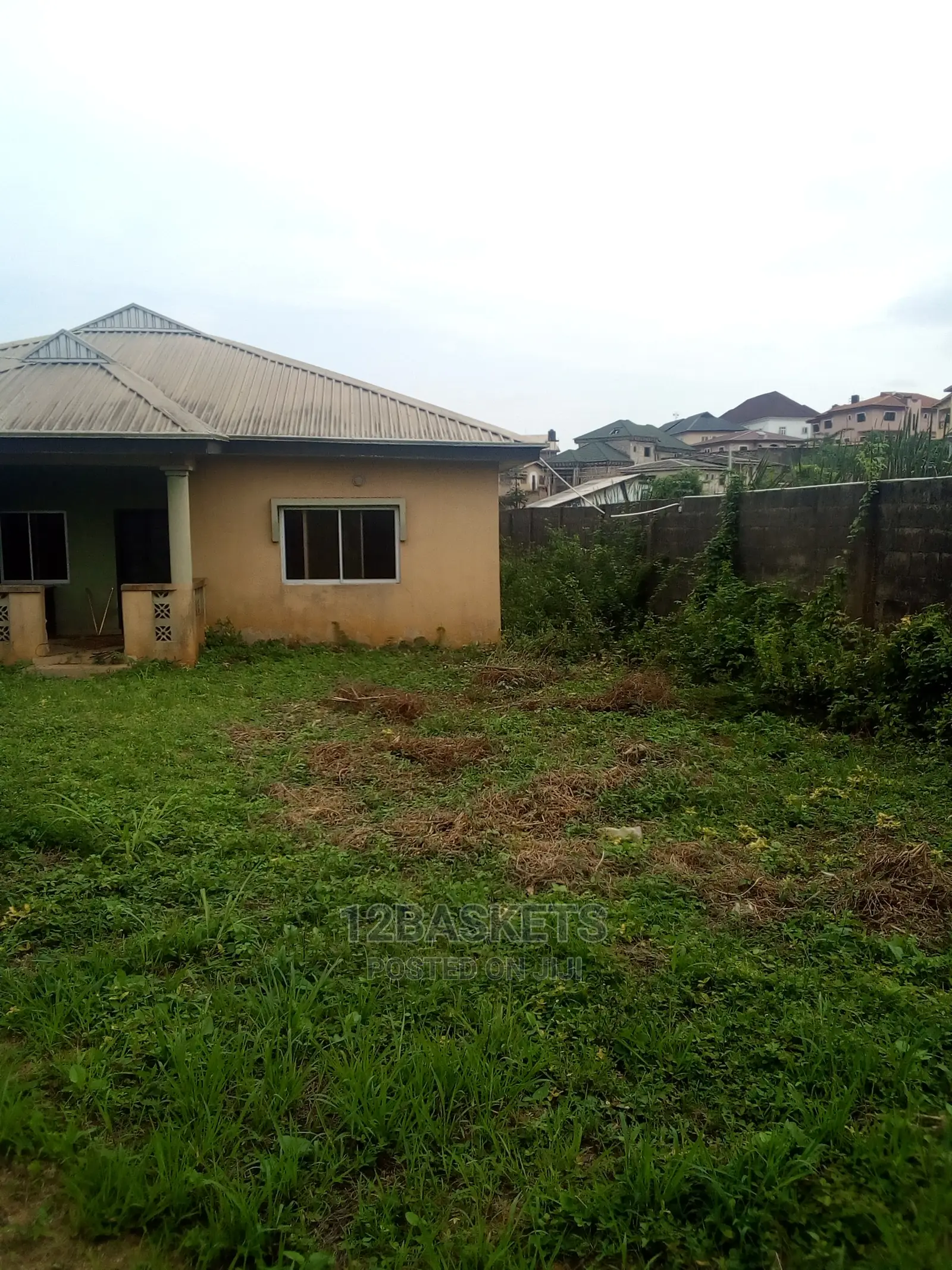 5bdrm House in Magodo Phase 1 for sale in Magodo