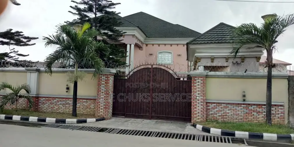 4bdrm Duplex in Obio-Akpor for rent in Obio-Akpor