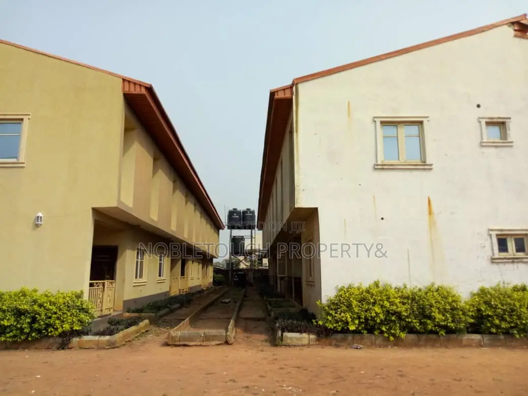 10bdrm House in Igando for Sale in Ikotun/Igando