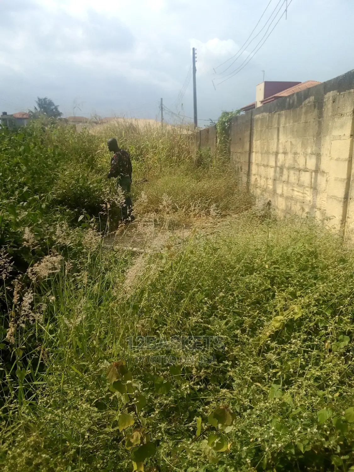 Full Plot of Land at Alagbole via Ojodu for Sale. in Ojodu