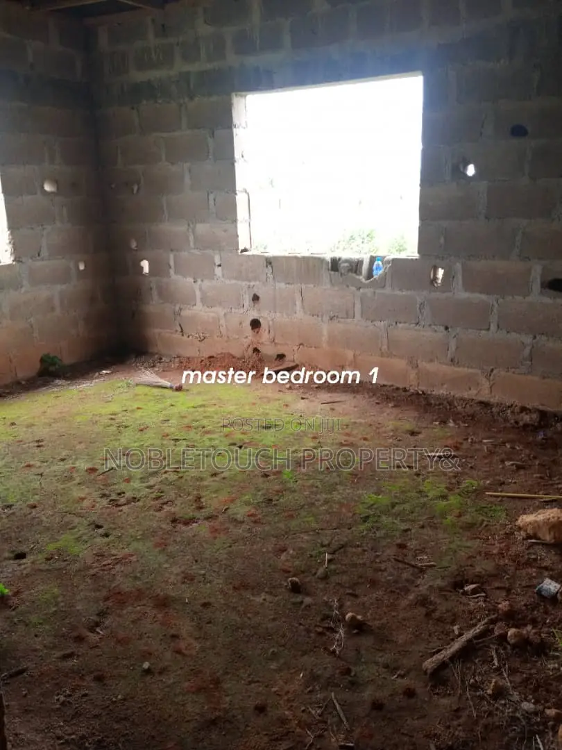 A Well Modern 4bedroom Bungalow With Jiraf Roofing On 2plots in Ifo