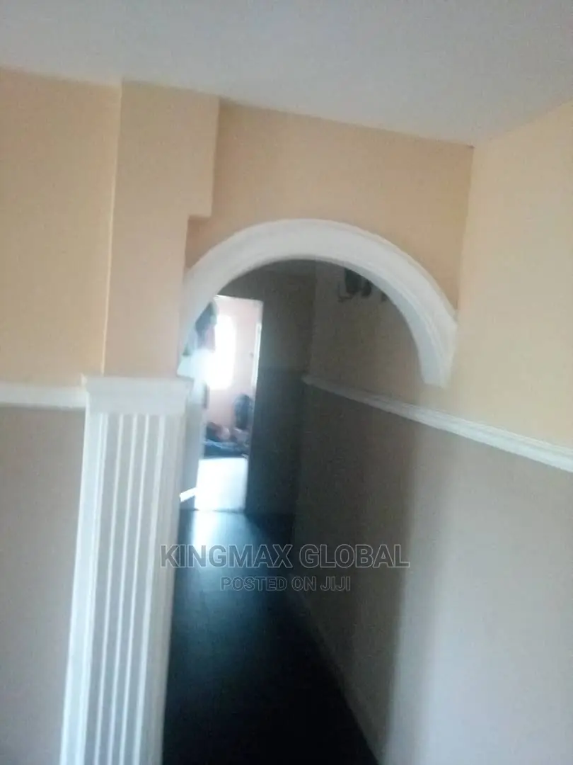 3bdrm Apartment in Wuse 2 for sale in Wuse 2