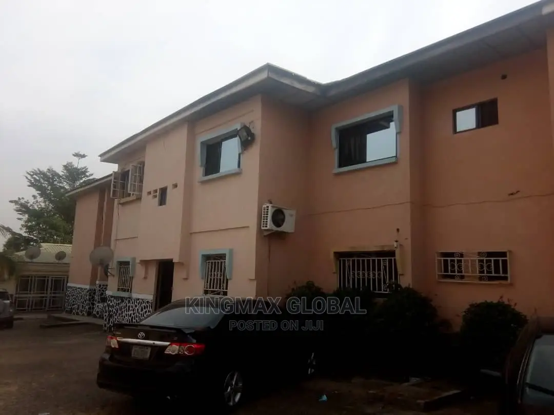 3bdrm Apartment in Wuse 2 for sale in Wuse 2