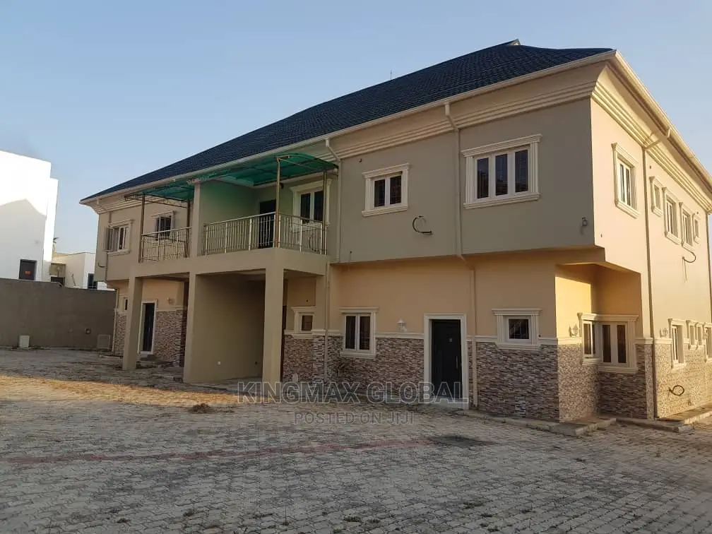 Katampe Extension: Spacious Two Wings of 5 Bedroom Duplex in Katampe