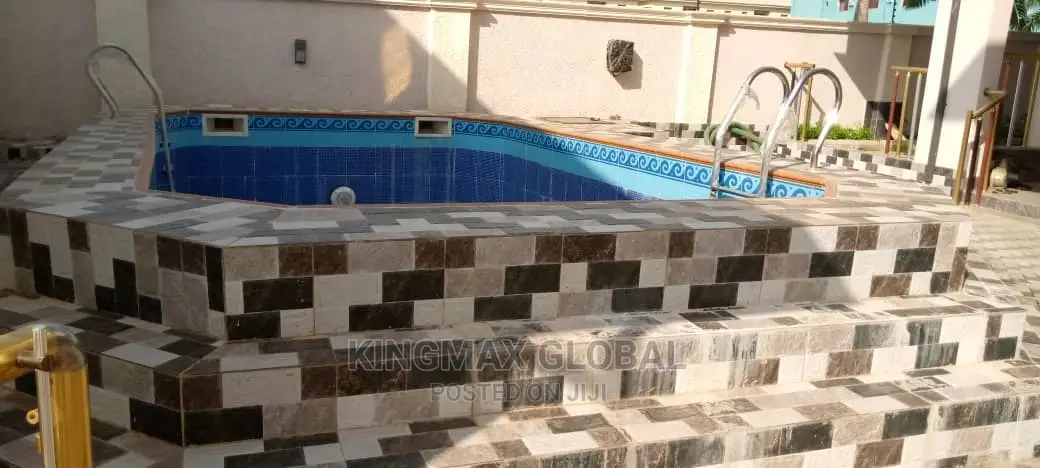 Furnished 6bdrm Mansion in Gwarinpa for sale in Gwarinpa