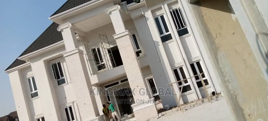 Furnished 6bdrm Mansion in Gwarinpa for sale in Gwarinpa