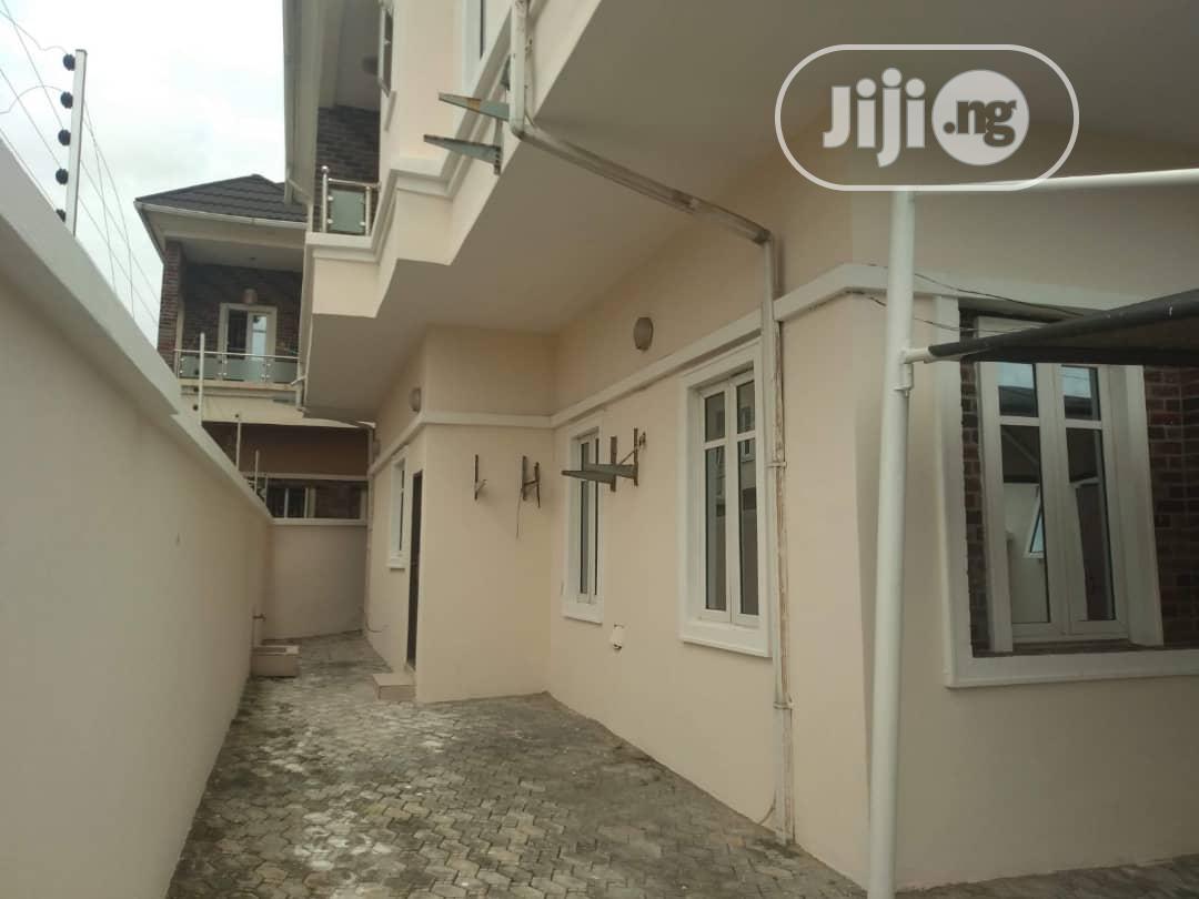 5bdrm Duplex in Lekki for sale in Lekki
